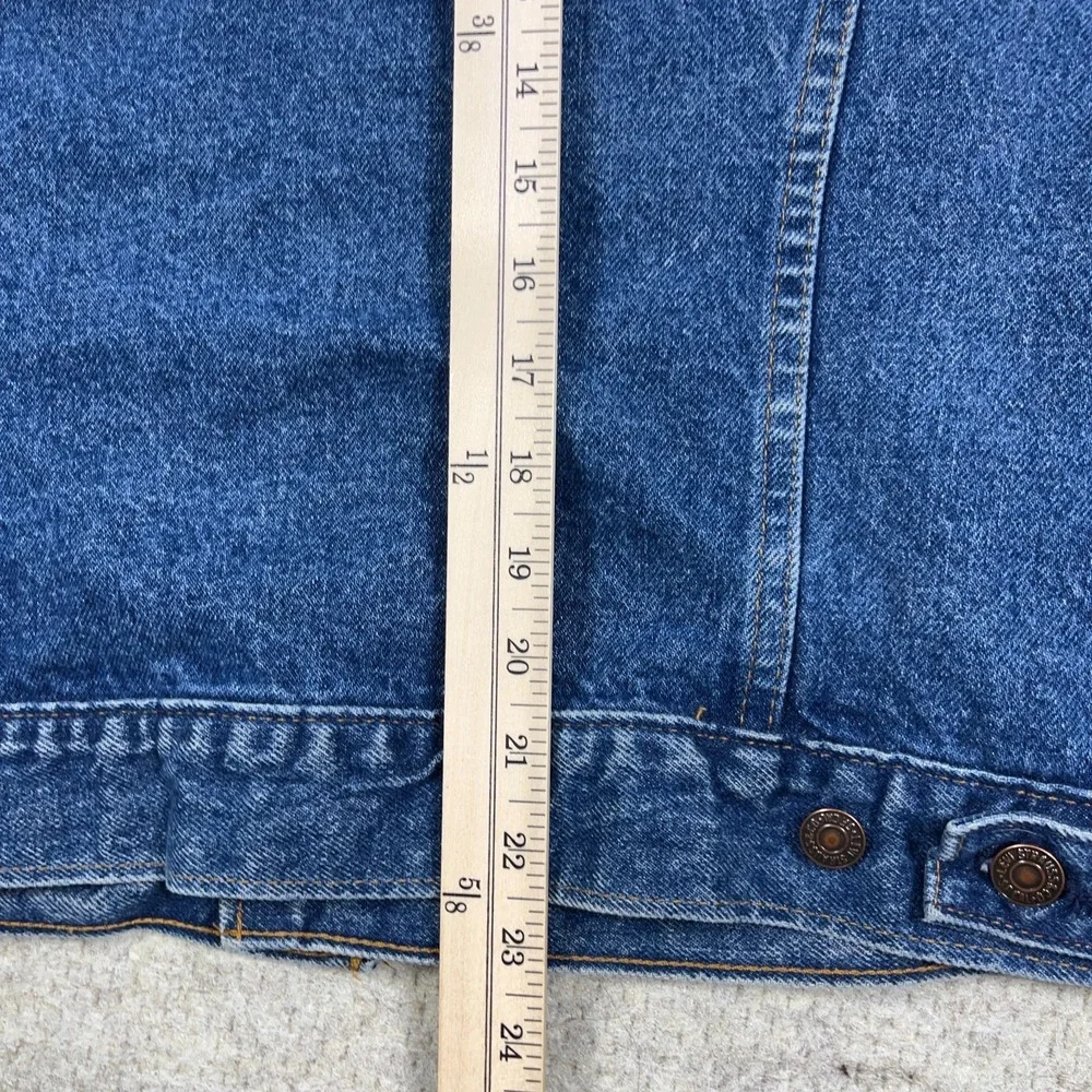 Vintage Levis Denim Jacket Men Size 42 Blue Med Wash 90s  USA Made 70506 0216